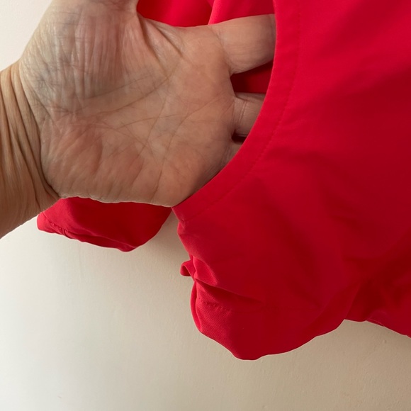 Nike golf light jacket size Medium with hood coral color - Picture 3 of 4